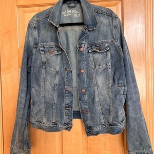 GAP Jean Jacket Classic Trucker Style